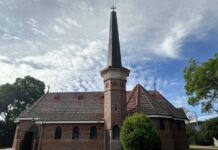 Easter messages and church times