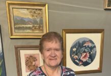 Art and craft lovers at Oaktree