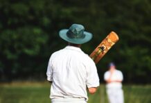 SPORTS – Round 9 of Gundy Cricket!