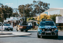 Grand piano cruises through streets of Goondiwindi