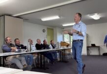 MDBA chief fronts community over basin plan reforms