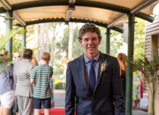 Gundy State High Graduates celebrate in style