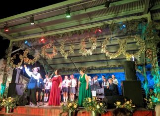 Gardens on song for Opera